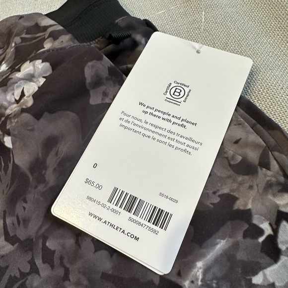 Athleta Brooklyn Printed Shorts New - Picture 8 of 9